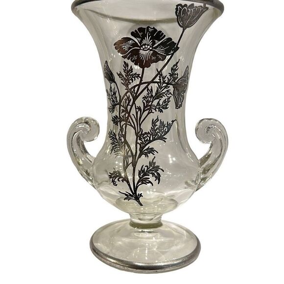 Silver City Footed Double handle Vase with applied Silver Floral 
Flanders Patt - Picture 9 of 12